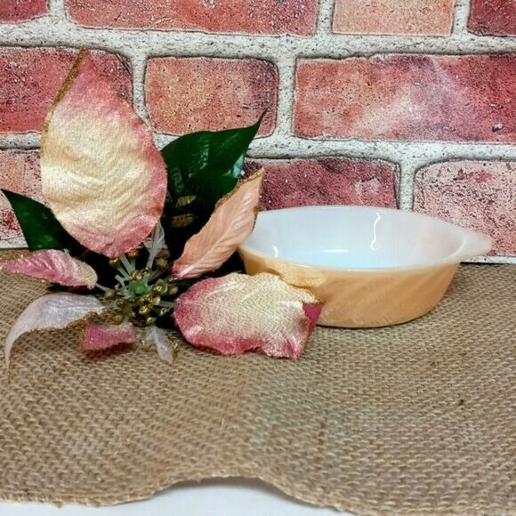 Vintage Anchor Hocking Fire King Mini Casserole Dish Milk Glass Peach Lustre - Picture 1 of 10